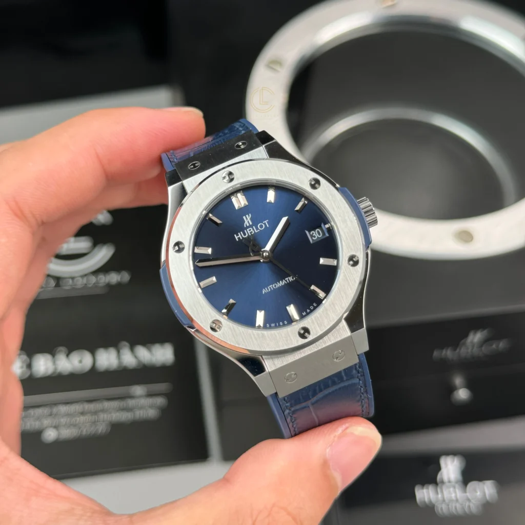 Super Clone Hublot Classic Fusion Titanium 38mm Blue Dial Unisex Size — dial close-up