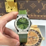 Super Clone Hublot Classic Fusion Titanium Green 542.NX.8970.LR 42mm — case and bezel
