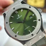Super Clone Hublot Classic Fusion Titanium Green 542.NX.8970.LR 42mm — clasp and links
