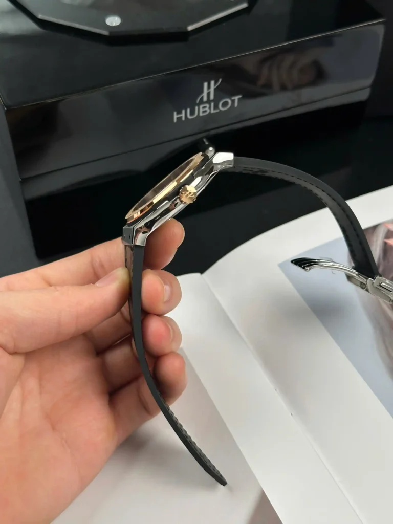 Super Clone Hublot Classic Fusion 42mm Leather Strap Titanium — clasp and links