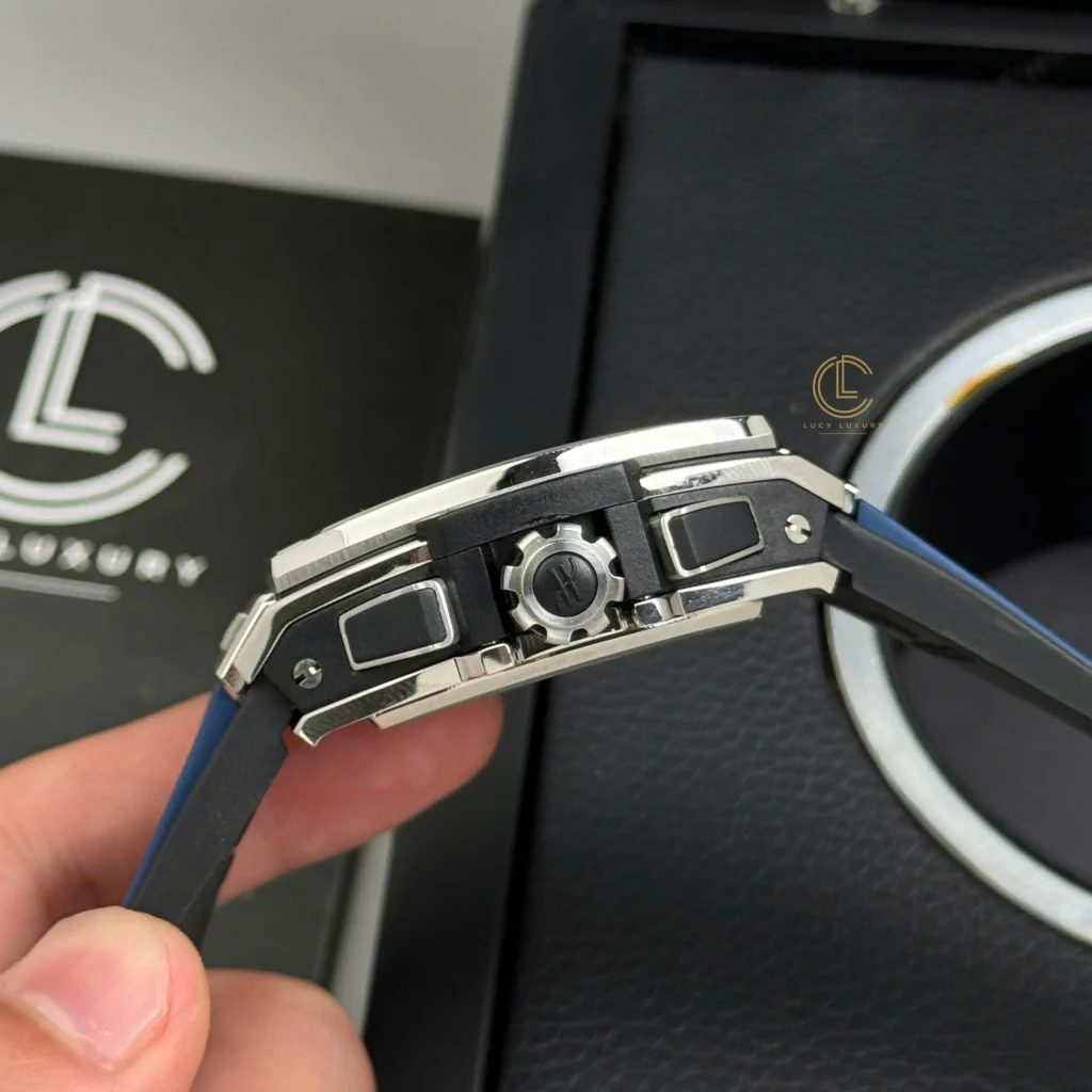 Super Clone Hublot Spirit Of Big Bang 642.NX.7170.RX 642NX7170RX 44mm Blue Dial Titanium V2 – — on leather display