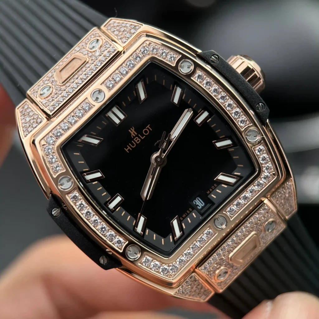 Super Clone Hublot Spirit Of Big Bang King Gold Pave 662.OX.1180.LR.1604 – — clasp and links