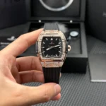 Super Clone Hublot Spirit Of Big Bang King Gold Pave 662.OX.1180.LR.1604 – — movement / caseback view