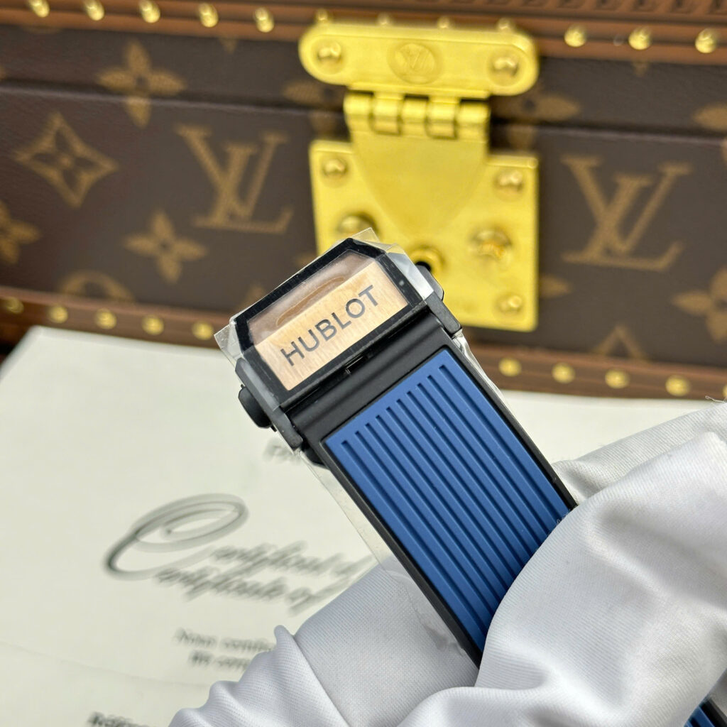 Super Clone Hublot Spirit Of Big bang King Gold Ceramic 642.OL.7180.RX 42mm — movement / caseback view