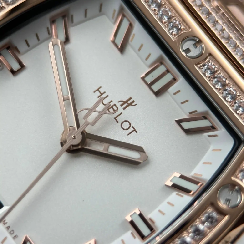 Super Clone Hublot Spirit of Big Bang King Gold White Pavé 662.OE.2080.RW.1604 — clasp and links