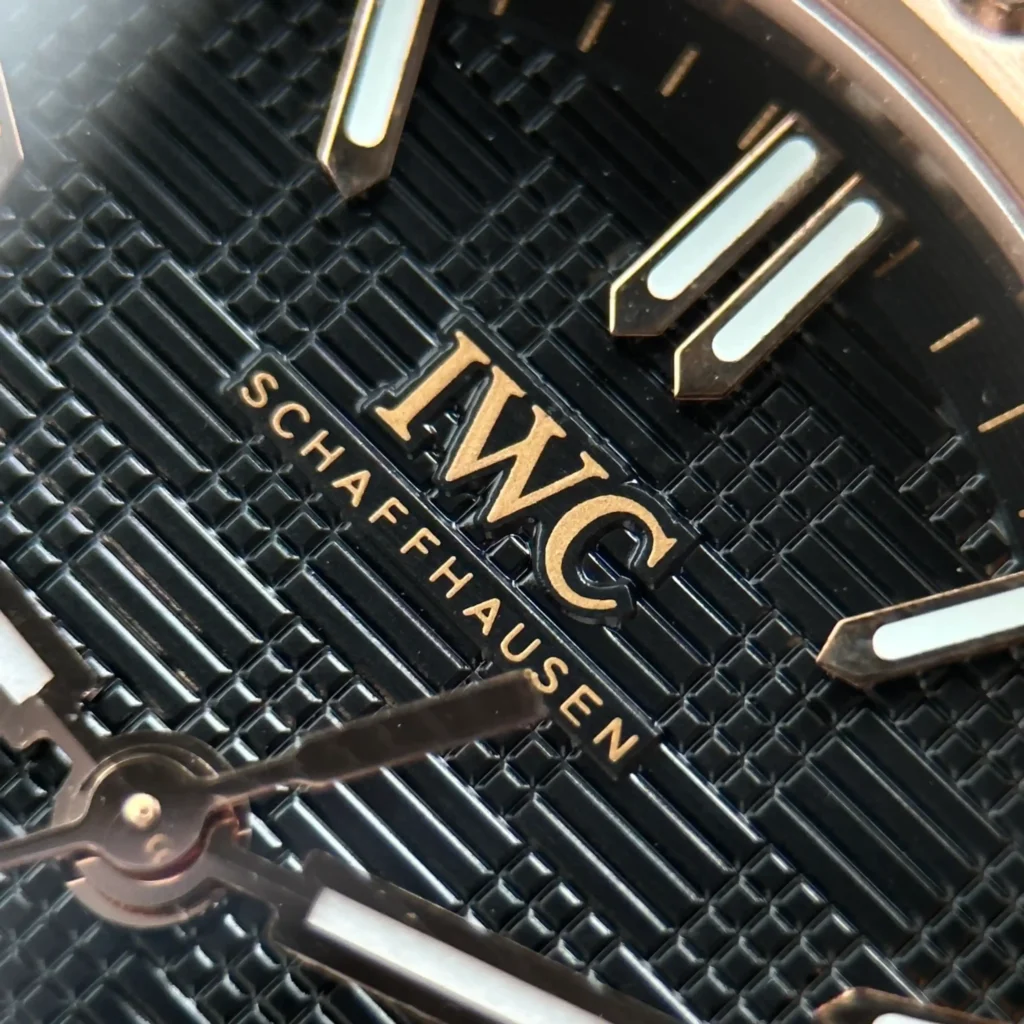 Super Clone IWC 40mm Steel — clasp and links