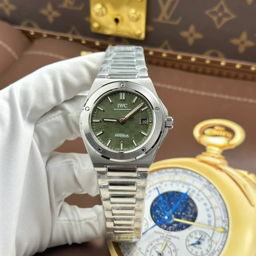 Super Clone IWC 40mm Steel — dial close-up