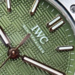 Super Clone IWC 40mm Steel — clasp and links