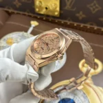 Super Clone IWC 40mm Steel — clasp and links
