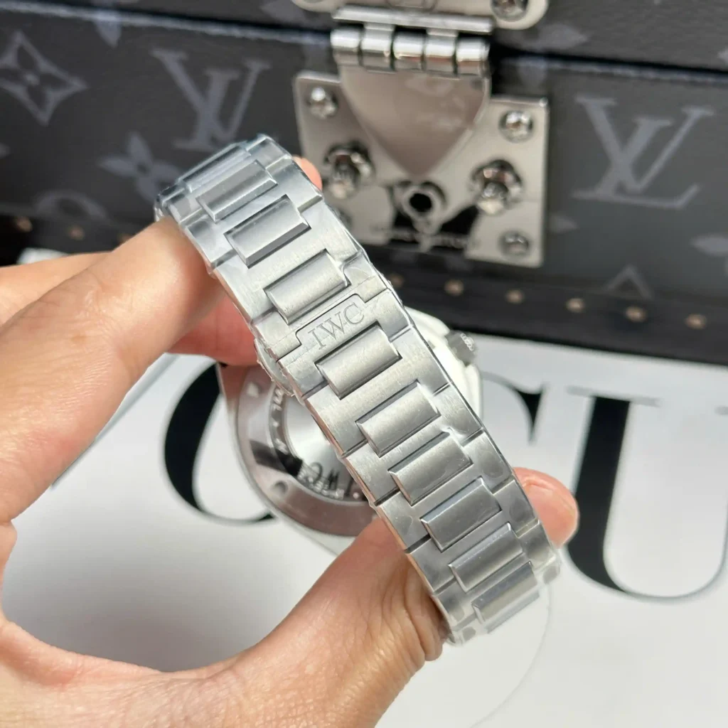 Super Clone IWC 40mm Steel — movement / caseback view