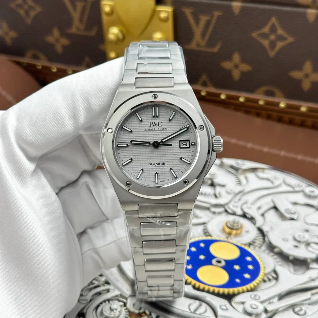 Super Clone IWC 40mm Steel — dial close-up