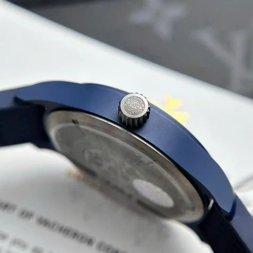 Super Clone IWC 41mm Ceramic — clasp and links