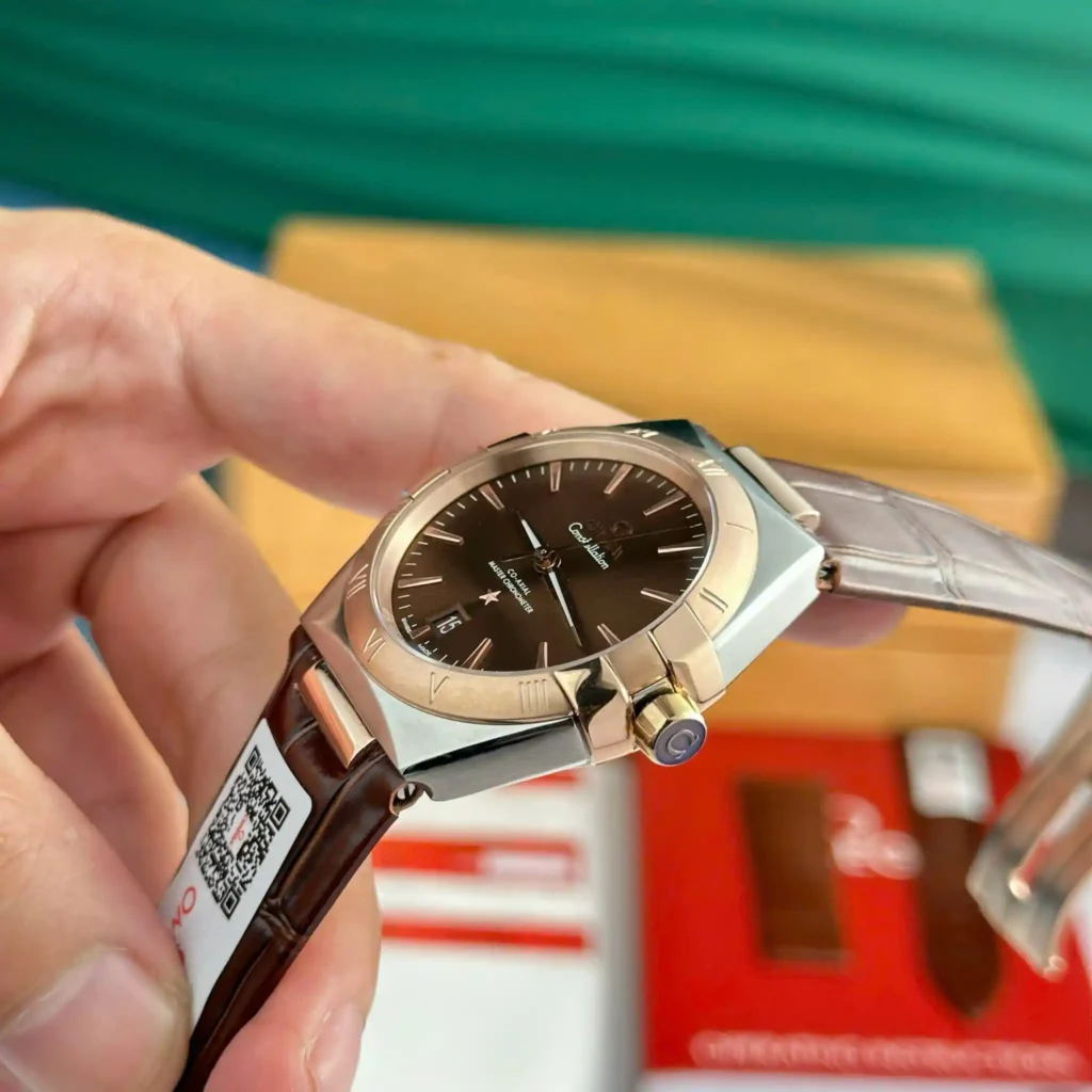 Super Clone Omega 39mm Steel — side profile