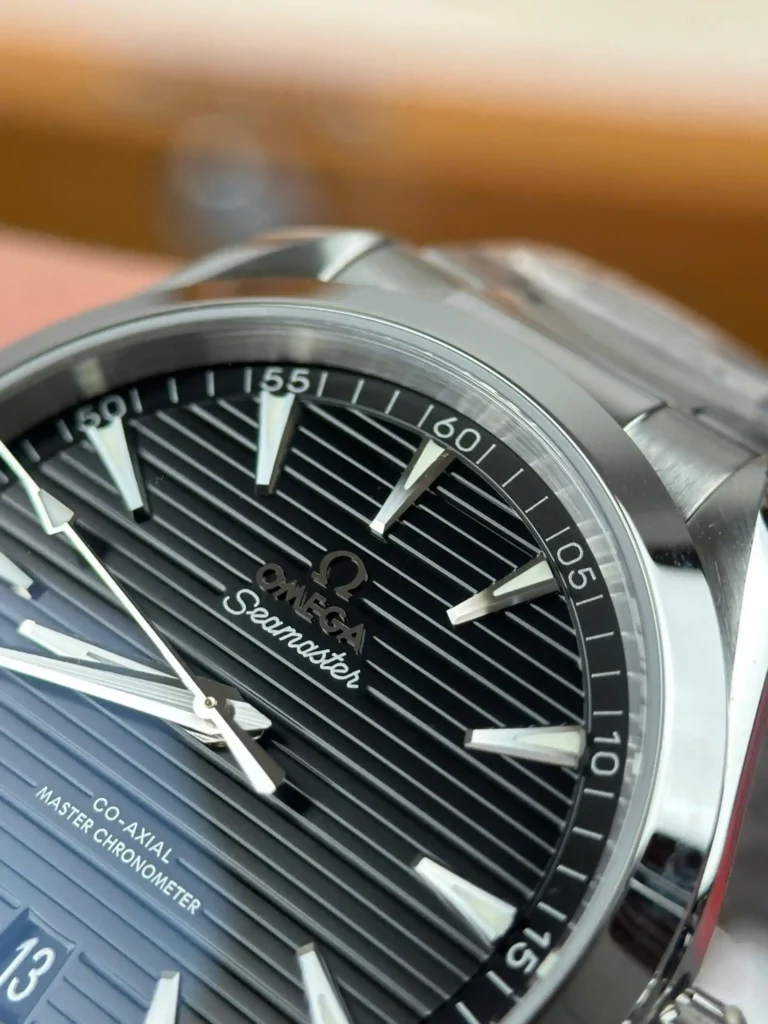 Super Clone Omega 41mm Steel — clasp and links