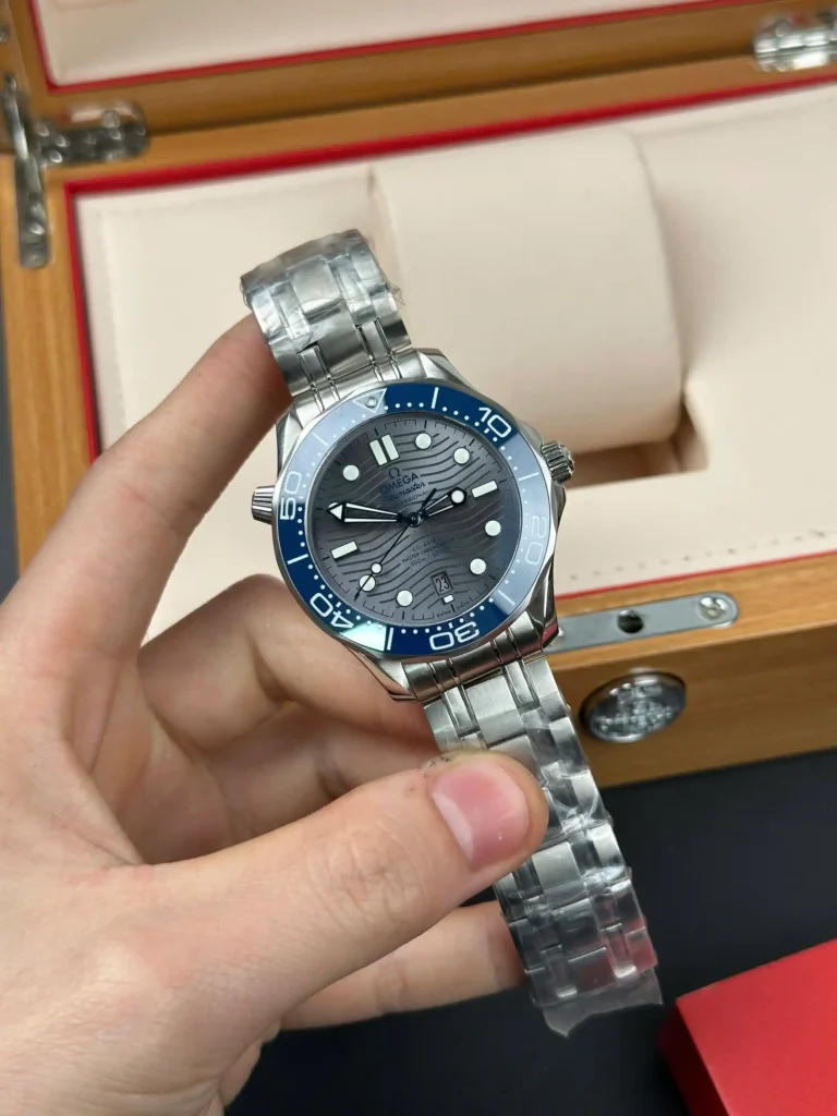 Super Clone Omega 42mm Steel — case and bezel