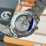 Super Clone Omega Seamaster Diver 300M 210.20.42.20.01.001 42mm Black Dial — view 10