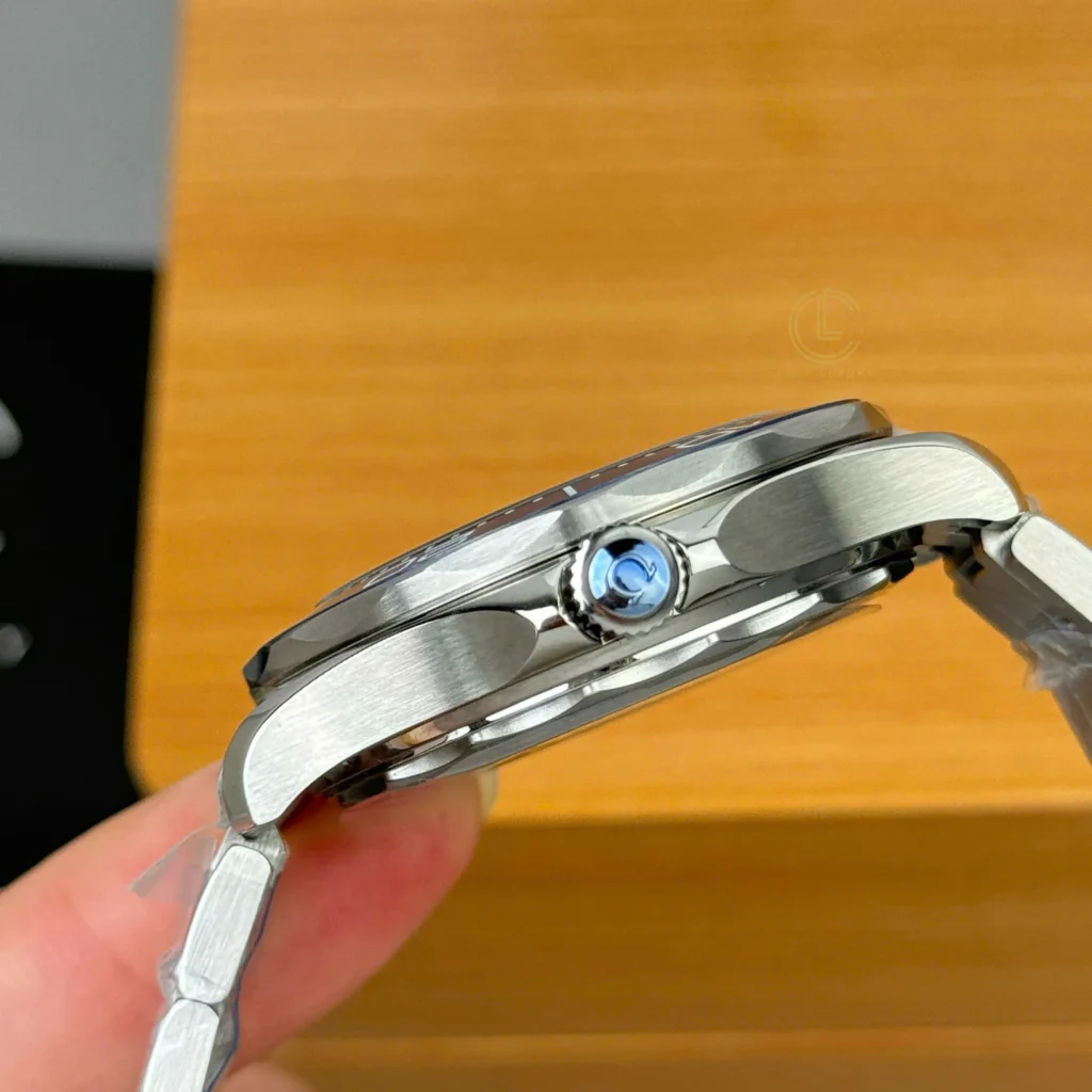 Super Clone Omega 42mm Steel — clasp and links