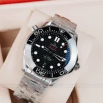 Super Clone Omega Seamaster Diver 300M Co‑Axial Master Chronometer 210.30.42.20.01.001 42mm Black Dial — dial close-up
