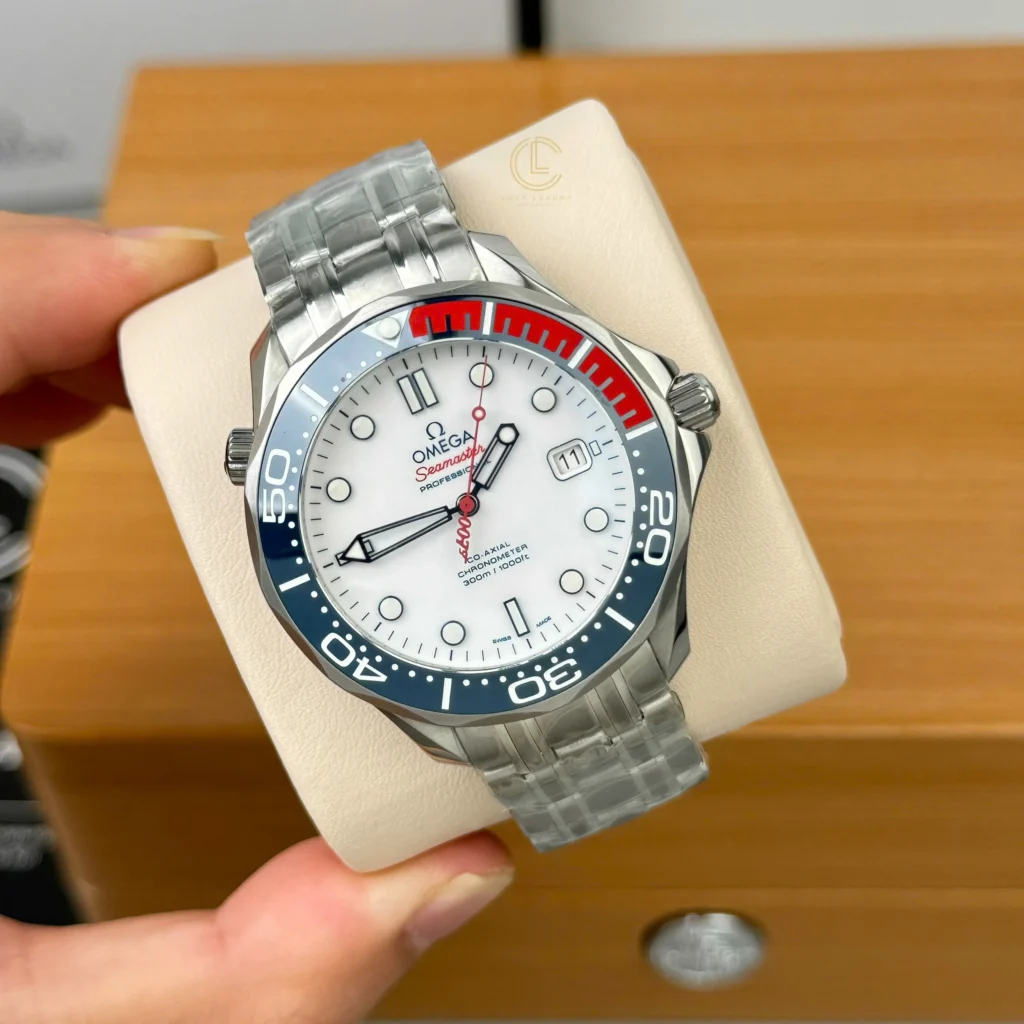 Super Clone Omega 41mm Steel — case and bezel