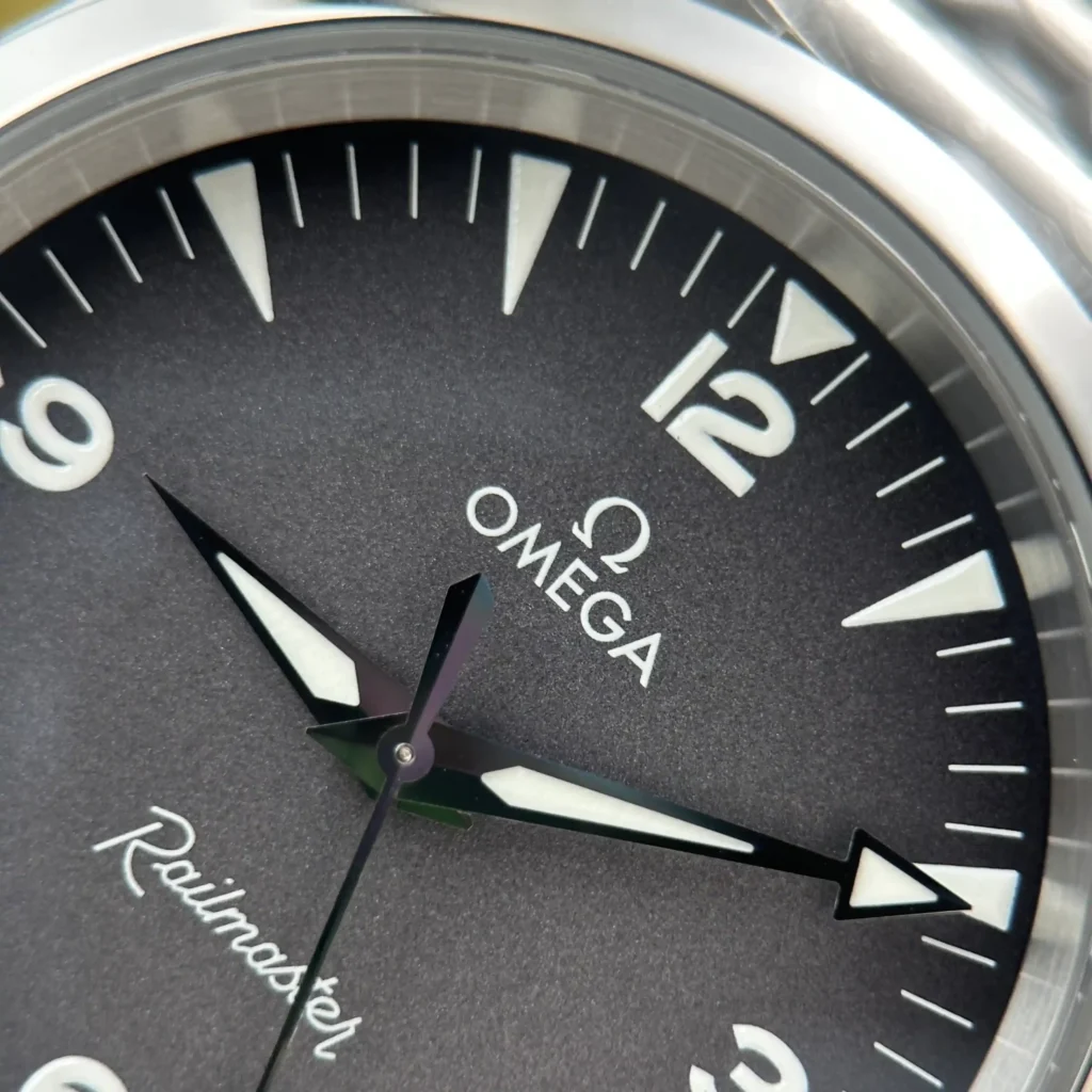 Super Clone Omega 38mm Steel — side profile