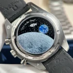 Super Clone Omega Speedmaster Apollo 13 Silver Snoopy 311.32.42.30.04.003 42mm — movement / caseback view