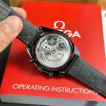 Super Clone Omega Speedmaster Dark Side of The Moon 311.92.44.51.01.003 44mm Black Ceramic – — movement / caseback view