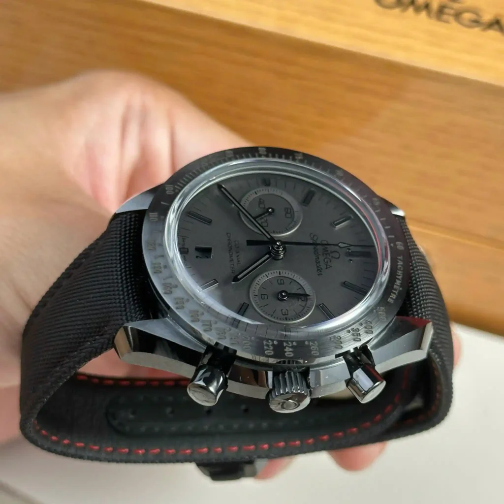 Super Clone Omega Speedmaster Dark Side of The Moon Black Black 311.92.44.51.01.005 44mm Black Ceramic — clasp and links