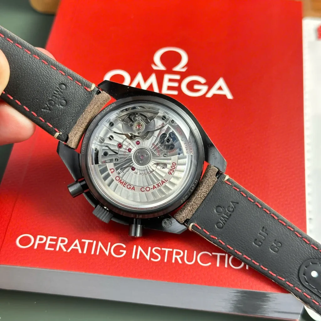 Super Clone Omega Speedmaster Dark Side of the Moon Vintage Black 311.92.44.51.01.006 44mm Black Ceramic — clasp and links