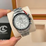 Super Clone Omega Speedmaster Moon Watch 310.30.42.50.04.001 42mm White Dial — dial close-up