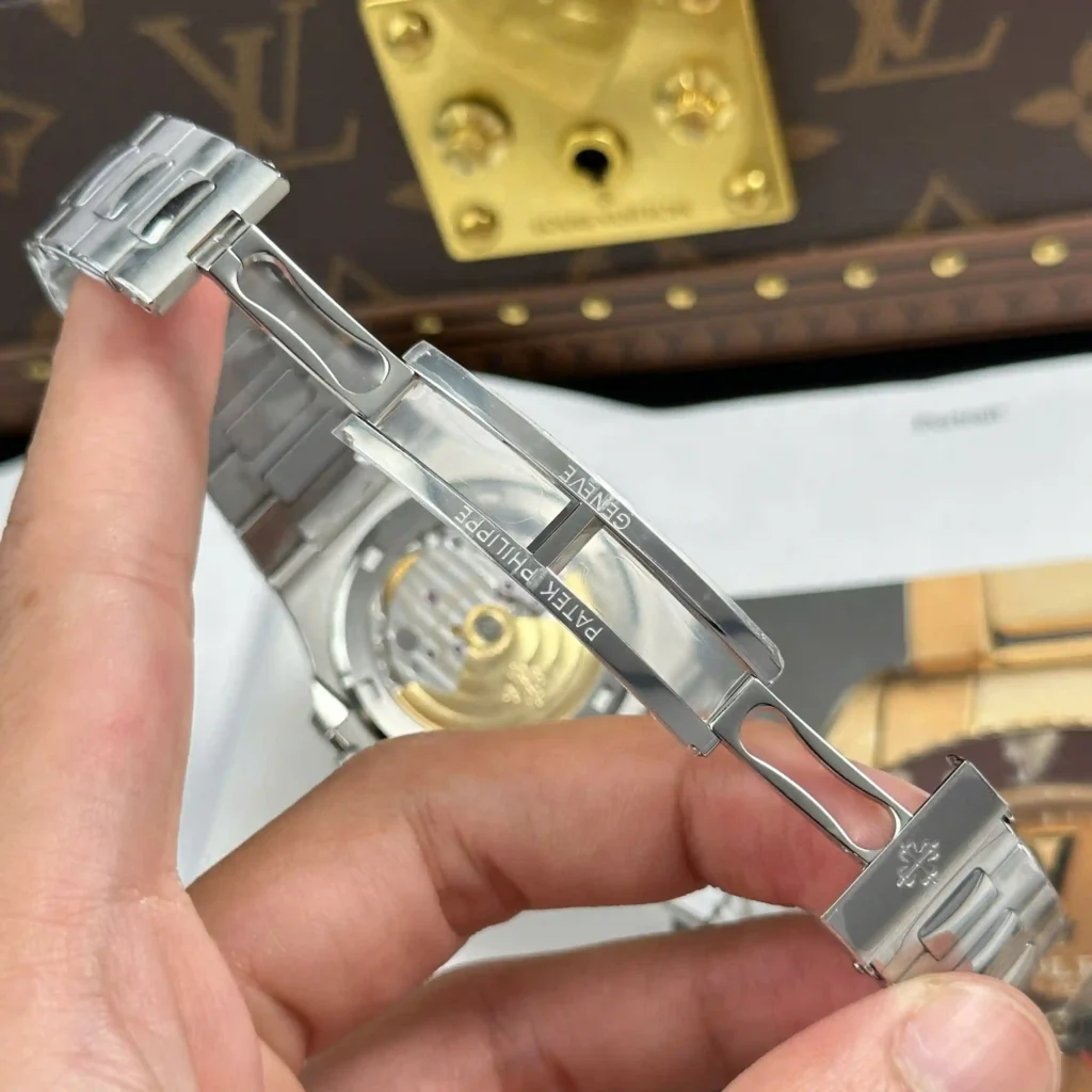 Super Clone Patek Philippe Nautilus 40mm Steel Bracelet Steel — view 9