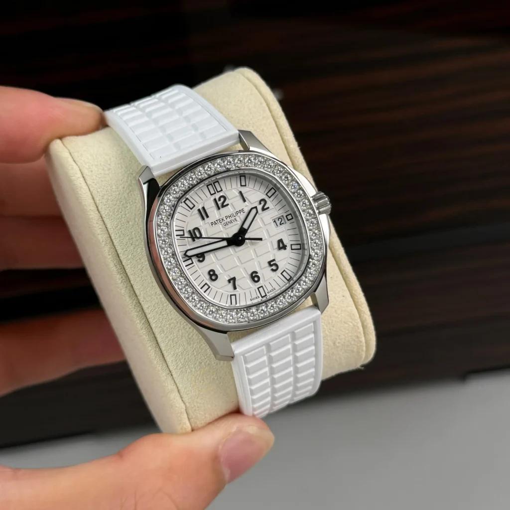 Super Clone Patek Philippe Aquanaut 5067A-025 35.6mm White Dial Diamond Bezel Moissanite Steel – CustomizeVersion — case and bezel