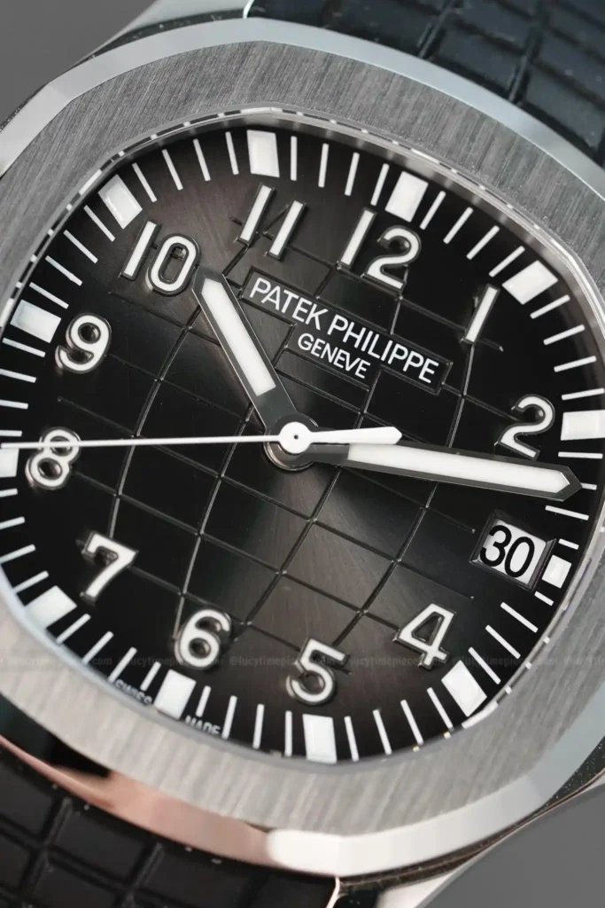 Super Clone Patek Philippe Aquanaut 40mm Rubber Strap Steel — clasp and links