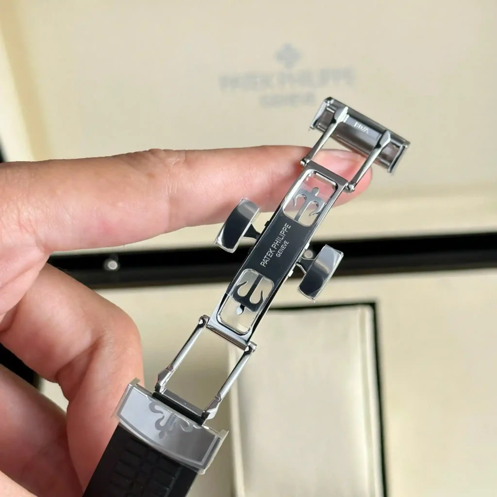 Super Clone Patek Philippe Aquanaut 5167A-001 Grey Dial V3 Update — view 11