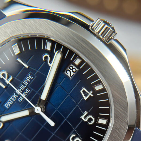 Super Clone Patek Philippe Aquanaut Rubber Strap Steel — clasp and links