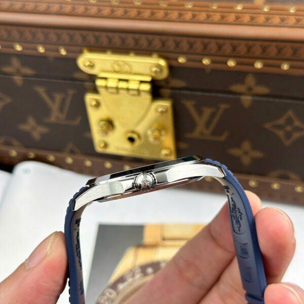 Super Clone Patek Philippe Aquanaut Rubber Strap Steel — on leather display