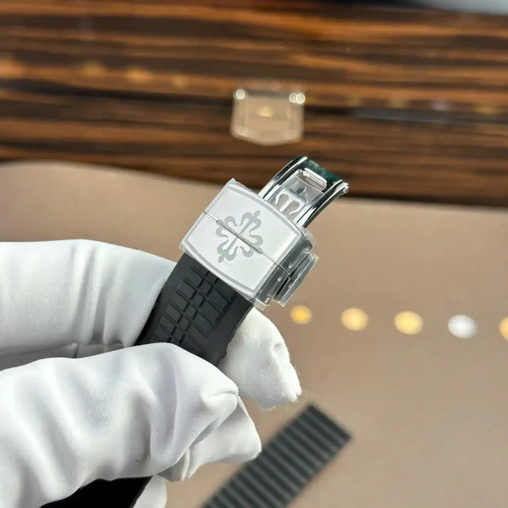 Super Clone Patek Philippe Aquanaut Diamonds 5167/300G-010 40mm – — view 10
