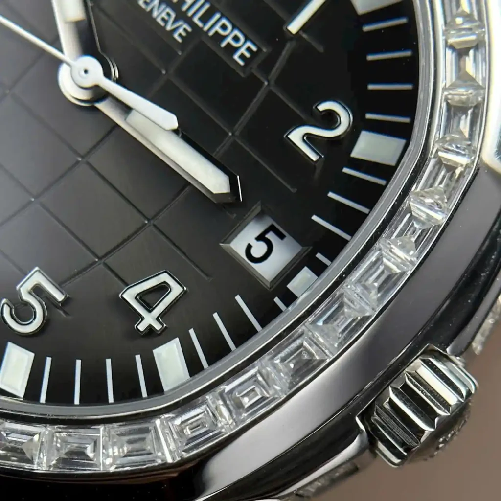 Super Clone Patek Philippe Aquanaut Diamonds 5167/300G-010 40mm – — clasp and links