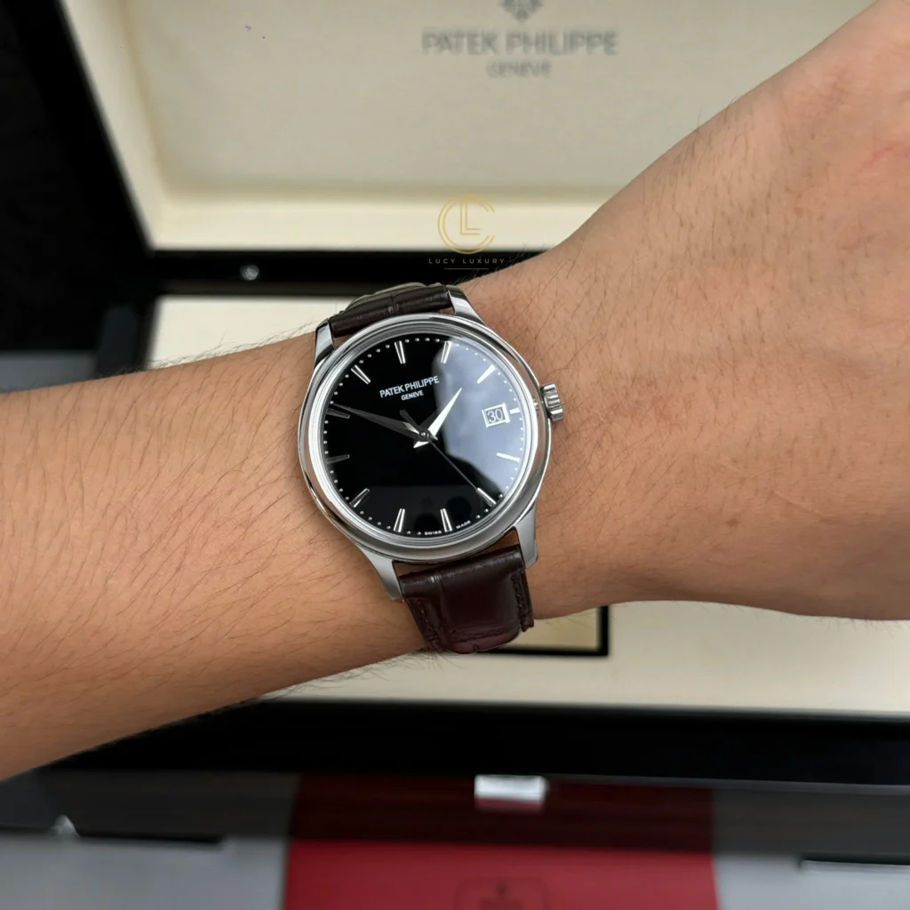 Super Clone Patek Philippe Calatrava 5227G-001 39mm Black Dial Steel — case and bezel