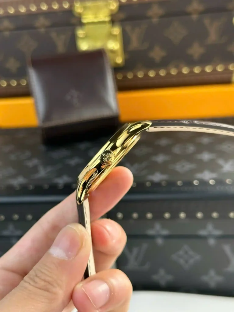 Super Clone Patek Philippe Calatrava 5227J-001 Yellow Gold Date Sweep Seconds 39mm – — clasp and links
