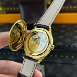 Super Clone Patek Philippe Calatrava 5227J-001 Yellow Gold Date Sweep Seconds 39mm – — movement / caseback view