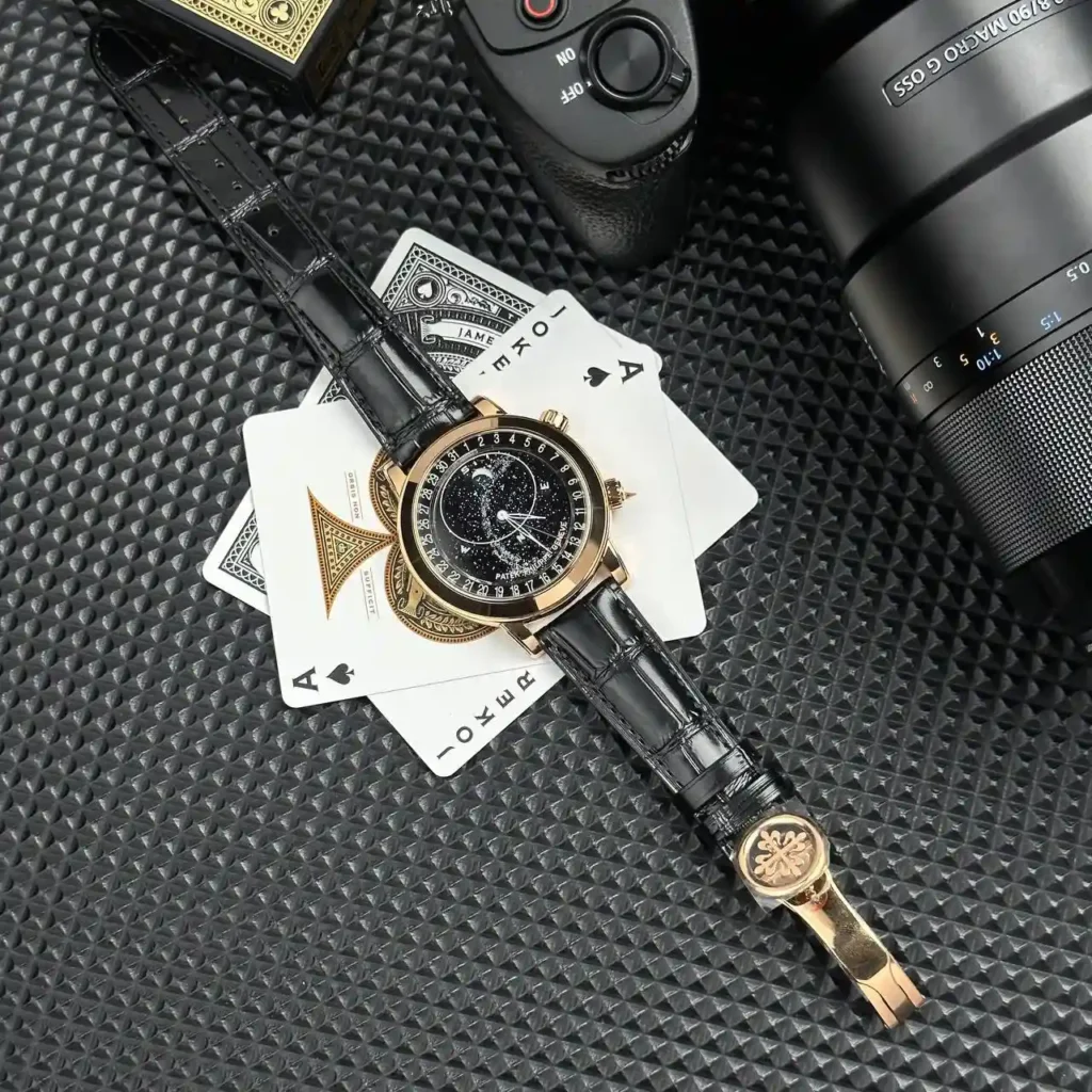 Super Clone Patek Philippe Steel — case and bezel