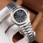 Super Clone Patek Philippe Nautilus 5711/1A-010 40mm Blue Dial V3 Update — case and bezel
