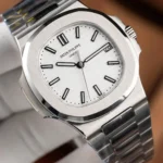 Super Clone Patek Philippe Nautilus 5711/1A-011 40mm White Dial V3 Update — case and bezel