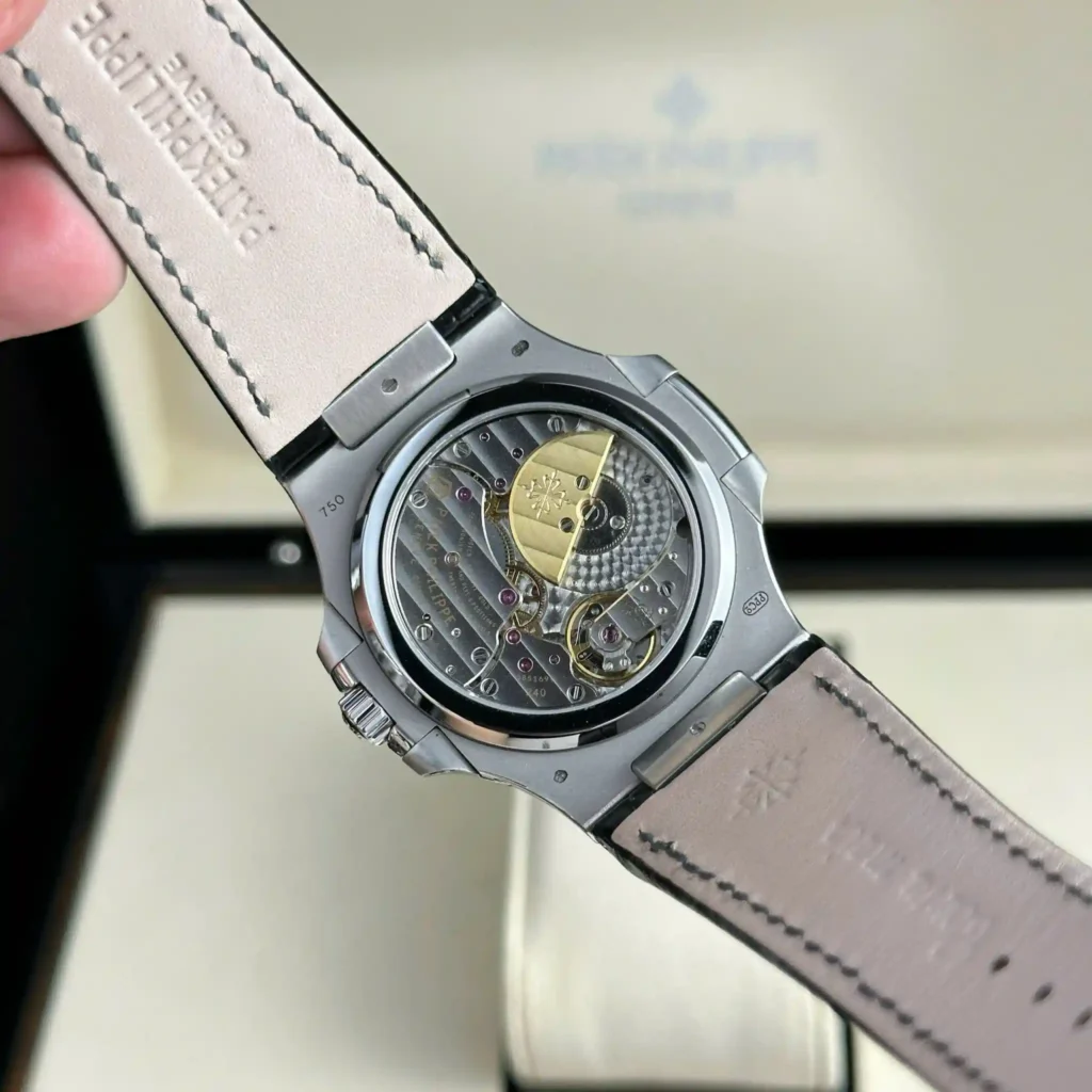 Super Clone Patek Philippe Nautilus 5712/1A – 001 Blue Dial V3 — movement / caseback view