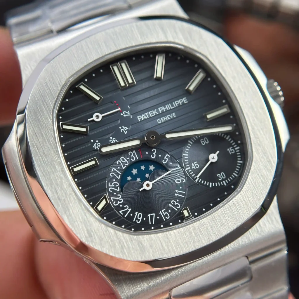 Super Clone Patek Philippe Nautilus 5712/1A – 001 Steels Blue Dial V3- – — side profile