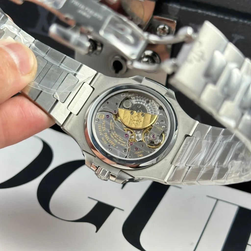 Super Clone Patek Philippe Nautilus 5712/1A – 001 Steels Blue Dial V3- – — view 9