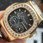 Super Clone Patek Philippe Nautilus 40mm Steel Bracelet Steel — case and bezel