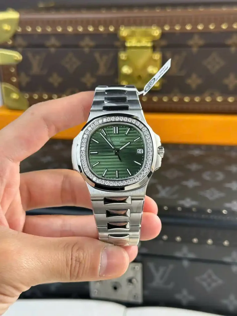 Super Clone Patek Philippe Patek Nautilus 5713G Green Dial 40mm Moissanite – Handcrafted Diamod