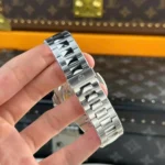 Super Clone Patek Philippe Patek Nautilus 5713G Green Dial 40mm Moissanite – Handcrafted Diamod — view 9