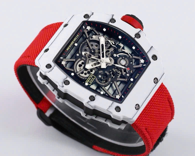 Super Clone Richard Mille RM 35-01 Richard Mille Rafa Cacbon NTPT Red Strap 42mm — bracelet detail